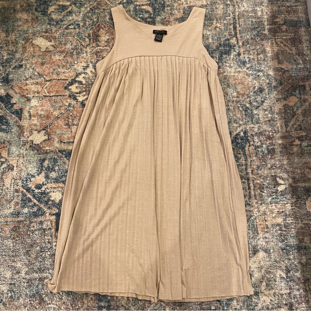 BCBG Max Azria Dress